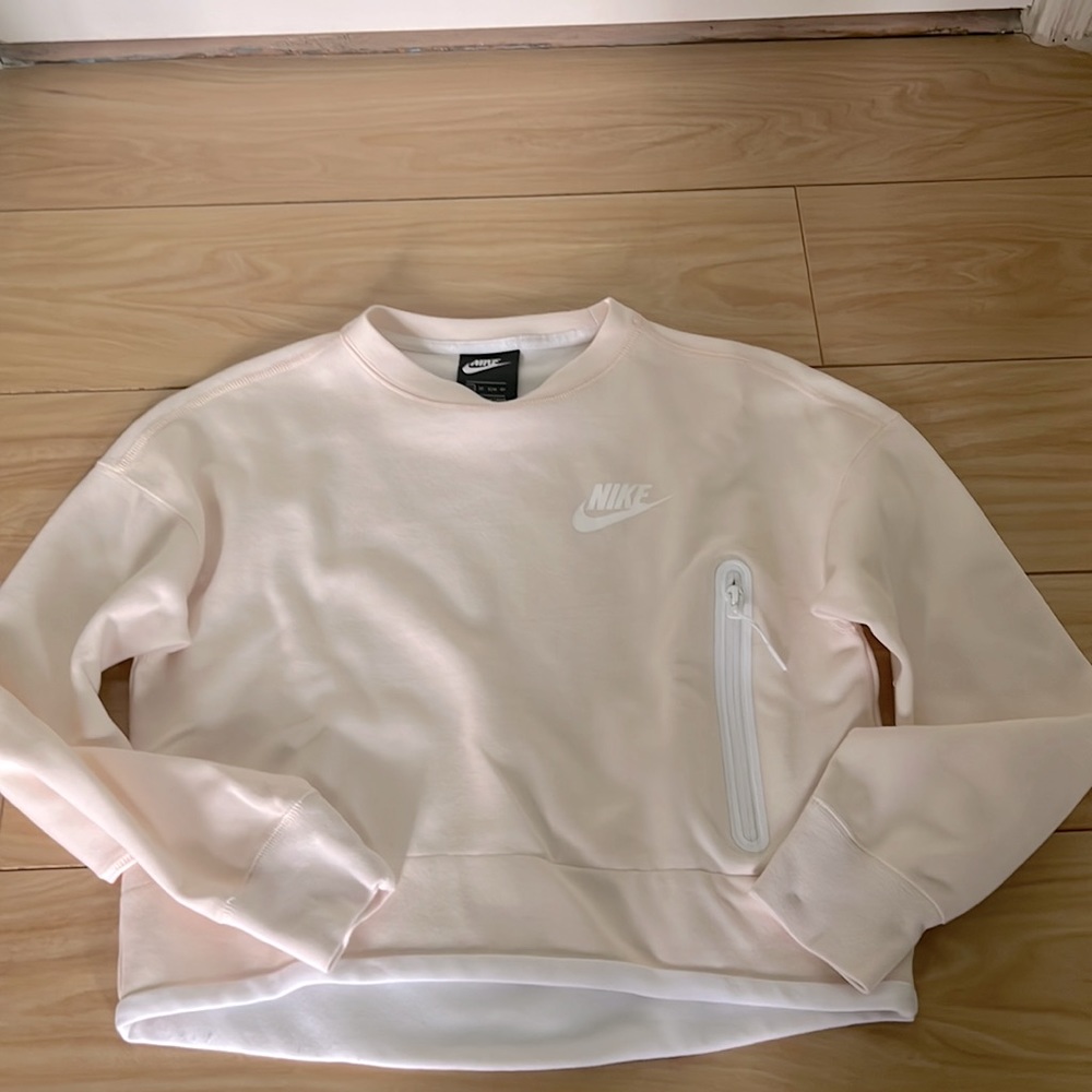 Nike Athletic women sweater